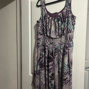 Dress Barn Floral Purple and Green Women's Dress - Size 16 WOMAN